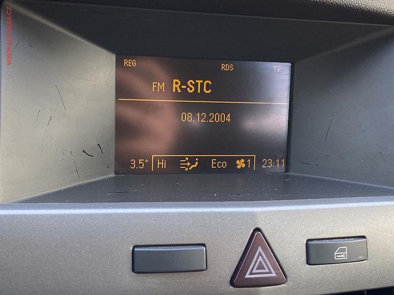 Opel Astra (2005) 1.6i, ČR, AC, tažné - fotka 14 z 14