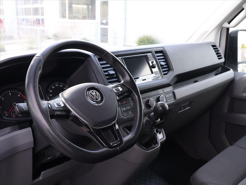 Volkswagen Crafter 2,0 TDI 103kW L3 H2 CZ DPH - fotka 17 z 24