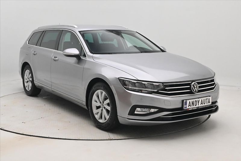 Volkswagen Passat 1,5 TSI 110 kW DSG Business Zá - fotka 3 z 31
