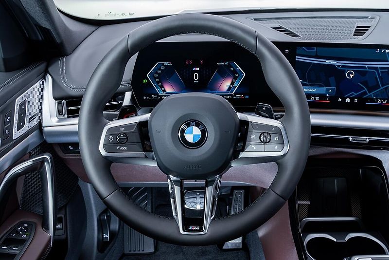 BMW X1 xDrive20d - fotka 9 z 13