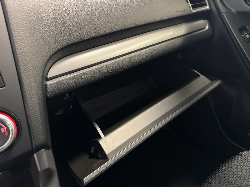 Subaru Forester 2.0i Trend, 6MT - fotka 32 z 45