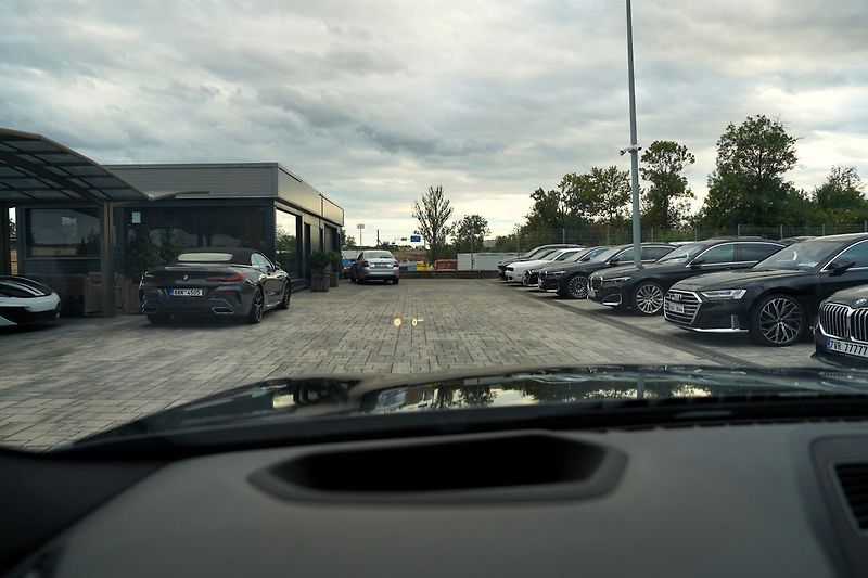 BMW Řada 5 540i xDrive/Lasery,HUD/335PS - fotka 42 z 45