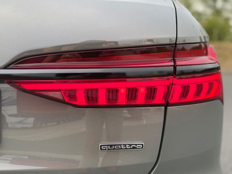 Audi A6 Allroad (2025) 50 TDI - fotka 7 z 37