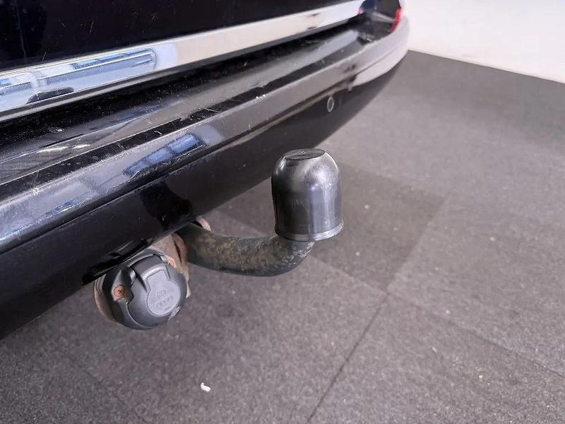 Volkswagen Multivan 2.0TDI 150kW DSG 4x4 Long TZ - fotka 14 z 14
