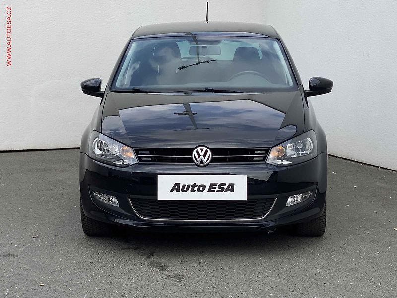 Volkswagen Polo (2014) 1.6 TDi, Life, park.asist - fotka 2 z 16