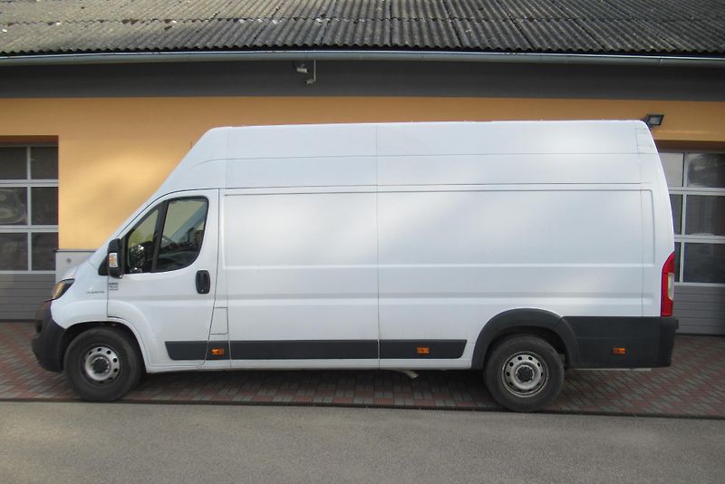 Fiat Ducato MAXI 2.3 JTD KLIMA TAŽNÉ - fotka 7 z 22
