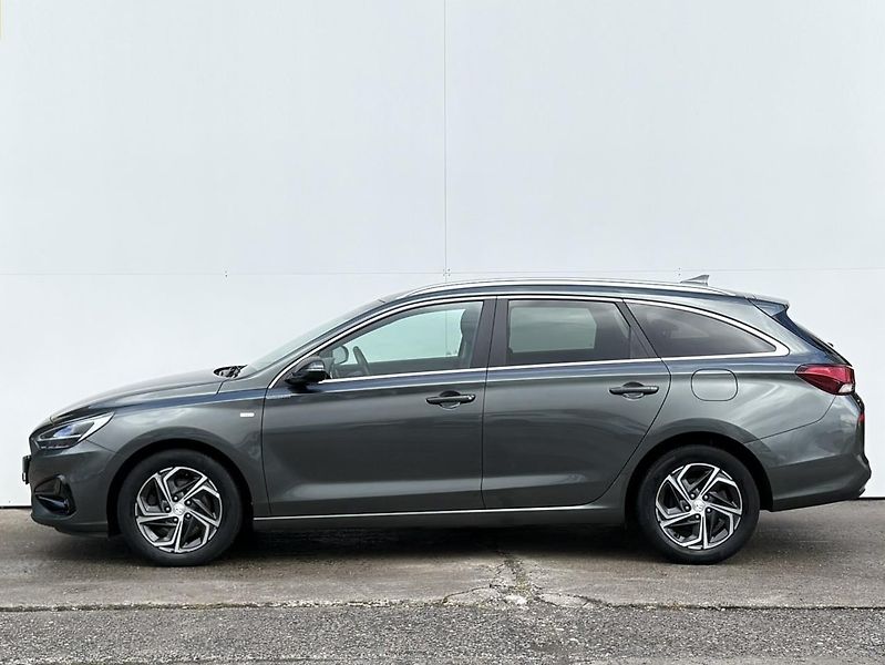 Hyundai i30 1.5 T-GDI 117kW Family SMART - fotka 8 z 20