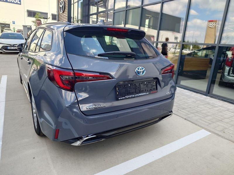 Toyota Corolla 1.8HEV Comfort Tech - fotka 5 z 10