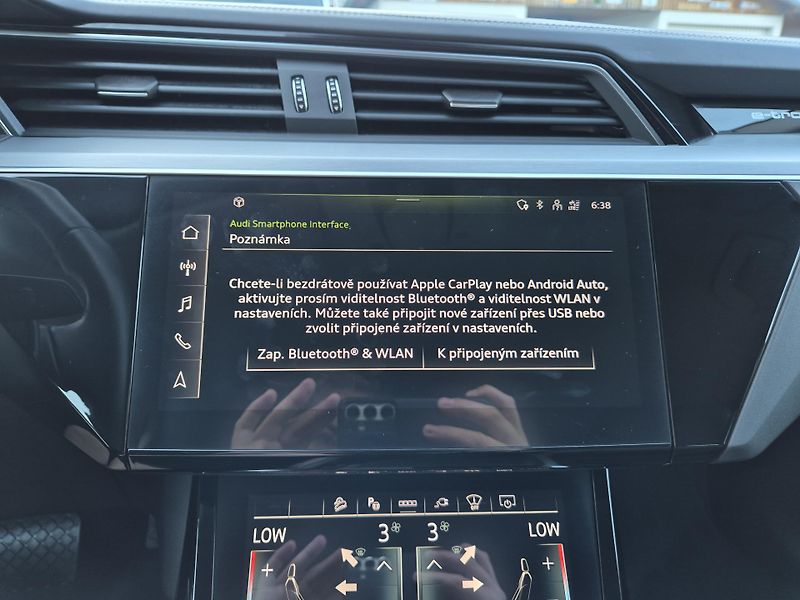 Audi e-tron SPORTBACK 300kw SOH 97,2% - fotka 32 z 45