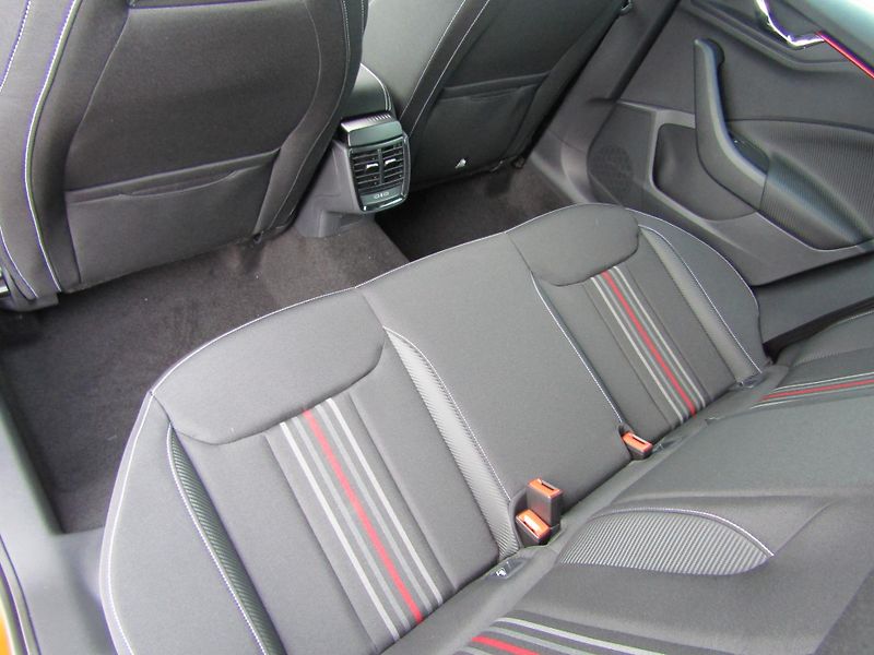Škoda Kamiq (2026) Monte Carlo 1.0 TSI 85 kW - fotka 24 z 30