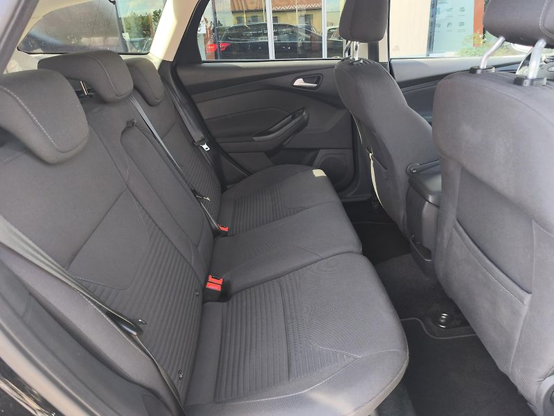 Ford Focus 2016 ČR 1.MAJITEL 1.5 TDCi - fotka 16 z 30