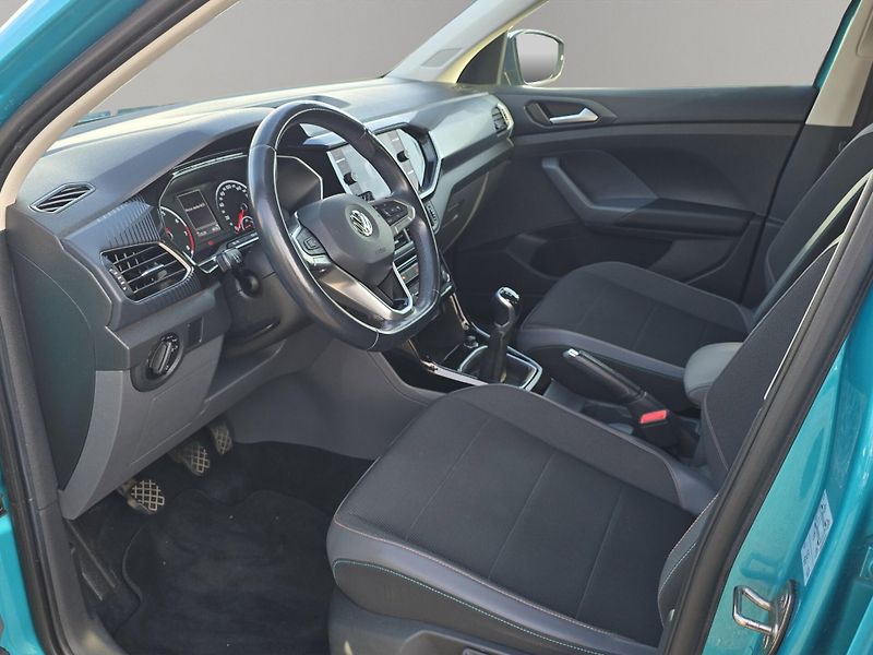 Volkswagen T-Cross (2019) 1.0 TSi 85kW, LED, DPH - fotka 22 z 24