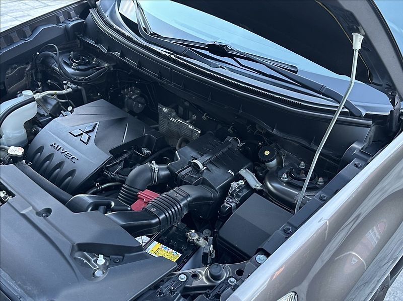 Mitsubishi ASX 1,6 117PS  Invite+ Audio - fotka 39 z 49