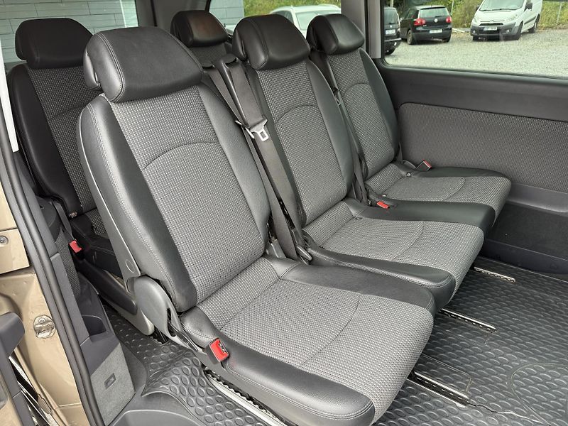 Mercedes-Benz Viano V6 3.0CDi L 165kW Automat ČR - fotka 16 z 20