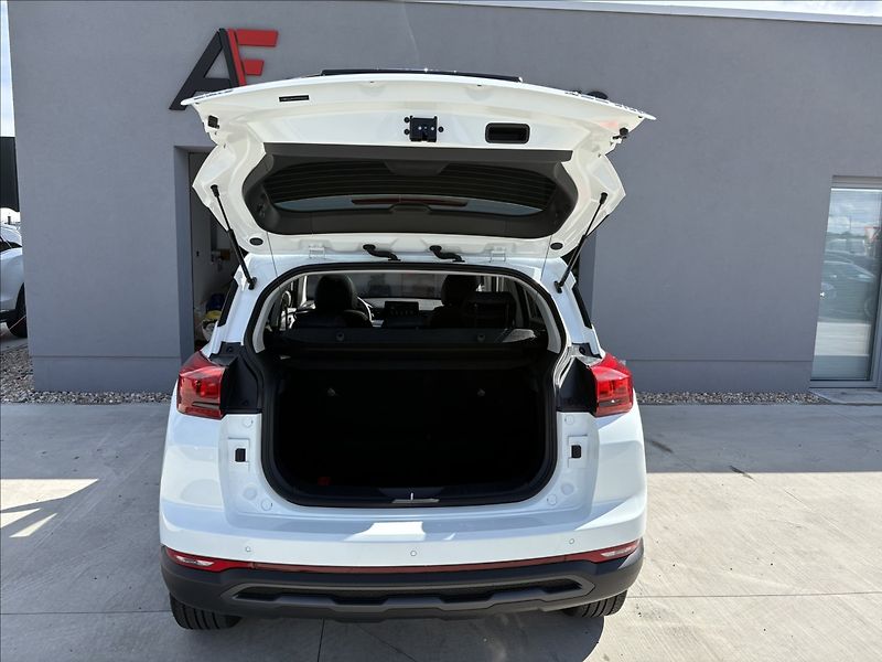 BAIC X3 (2025) 1,5 T 110 KW AUTOMAT LED ŠÍBR - fotka 22 z 24