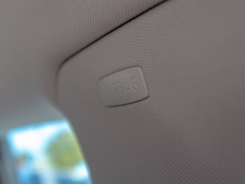 Volkswagen Passat (2012) 2.0TDI 103KW CR DSG – NAVI - fotka 40 z 52