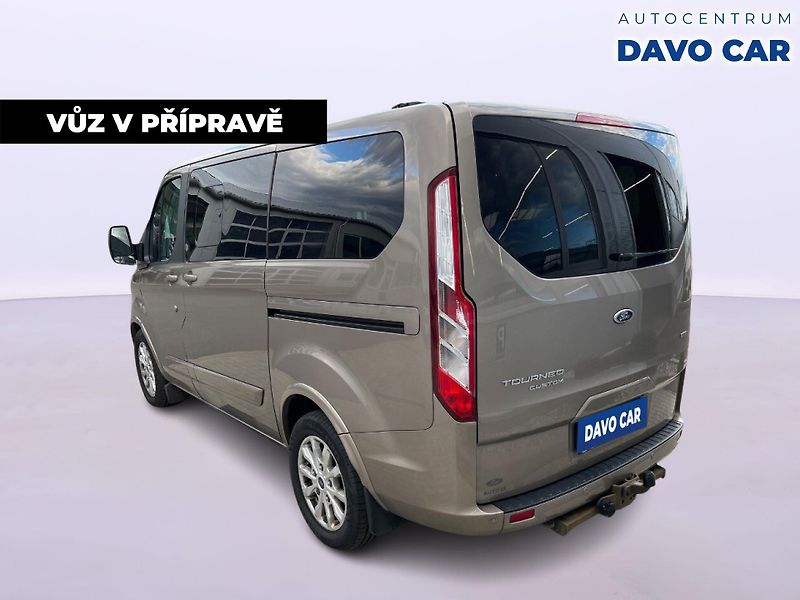 Ford Tourneo Custom 2,0 TDCi 96kW Titanium CZ DPH - fotka 2 z 12