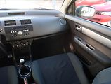 Suzuki Swift (2008) 1.3 i, Vyhř. sedaček - náhled 8