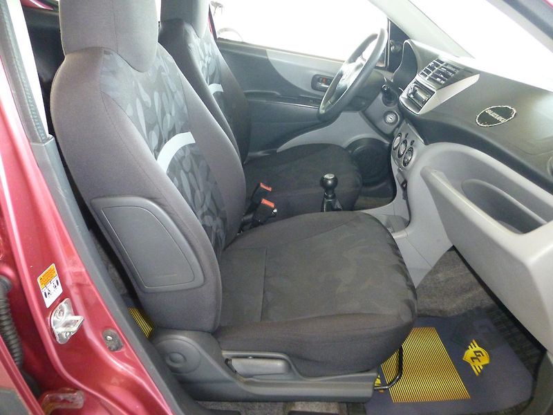 Suzuki Alto (2010) 1,0-50KW**KLIMATIZACE - fotka 17 z 24