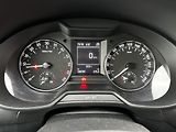 Škoda Octavia Combi 1.6 TDI Ambition - náhled 8