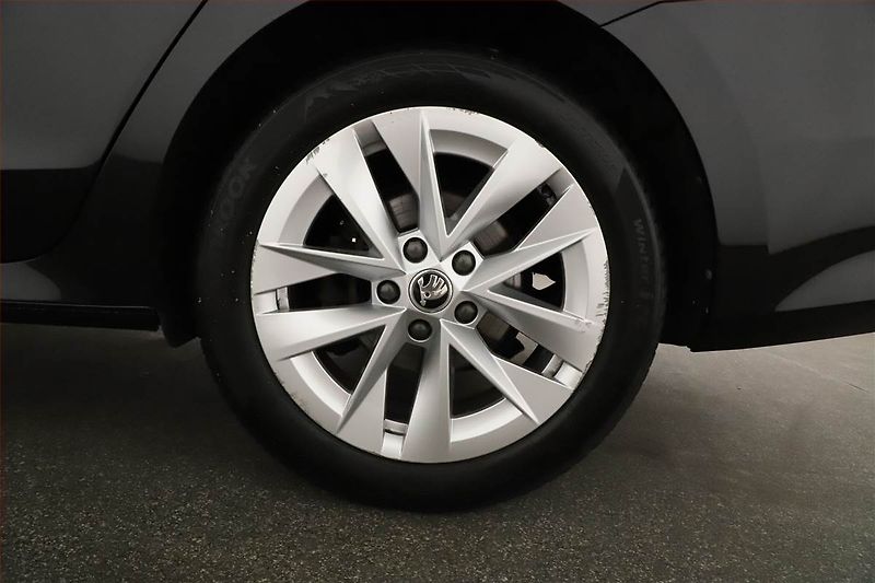 Škoda Octavia (2023) Style 2.0 TDI - fotka 20 z 20