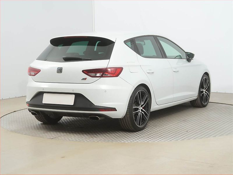 Seat Leon (2014) 2.0 TSI Cupra 280, Automat - fotka 5 z 17