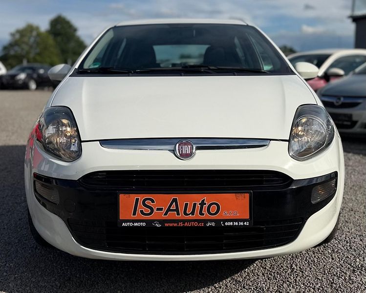 Fiat Punto (2011) - fotka 3 z 13