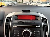 Kia Ceed (2010) 1.4CVVT, ČR, AC, park.čidla - náhled 13