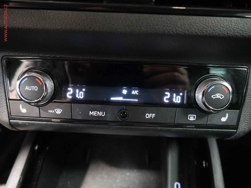 Škoda Kamiq (2019) 1.0TSI, 2.maj,ČR, DSG, navi - fotka 15 z 22