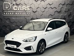 Ford Focus 2.0 EB ST-Line  manuál - fotografie inzerátu