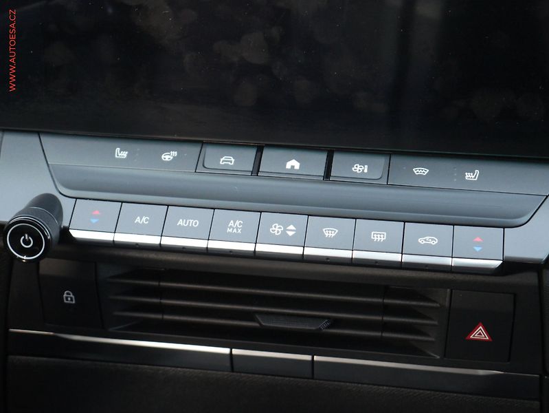 Opel Astra (2023) 1.5 CDTi, Elegance, LED, navi - fotka 13 z 16