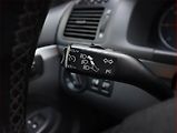 Volkswagen Touran (2008) 2.0 TDI, Tempomat - náhled 17