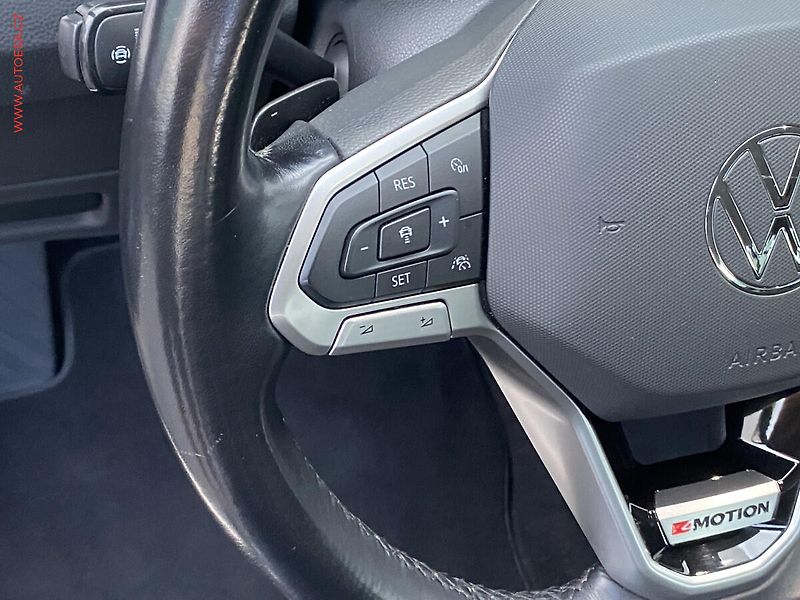 Volkswagen Passat (2021) 2.0TDi 4x4, ČR, Elegance - fotka 14 z 19