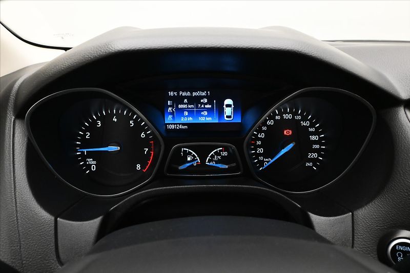 Ford Focus 1,0 EcoBoost 92 kW TAŽNÉ Záruk - fotka 16 z 30