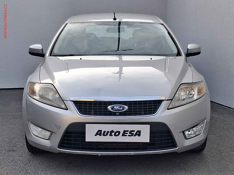 Ford Mondeo (2007) 2.0 TDCi, Aut.klima - fotka 2 z 16