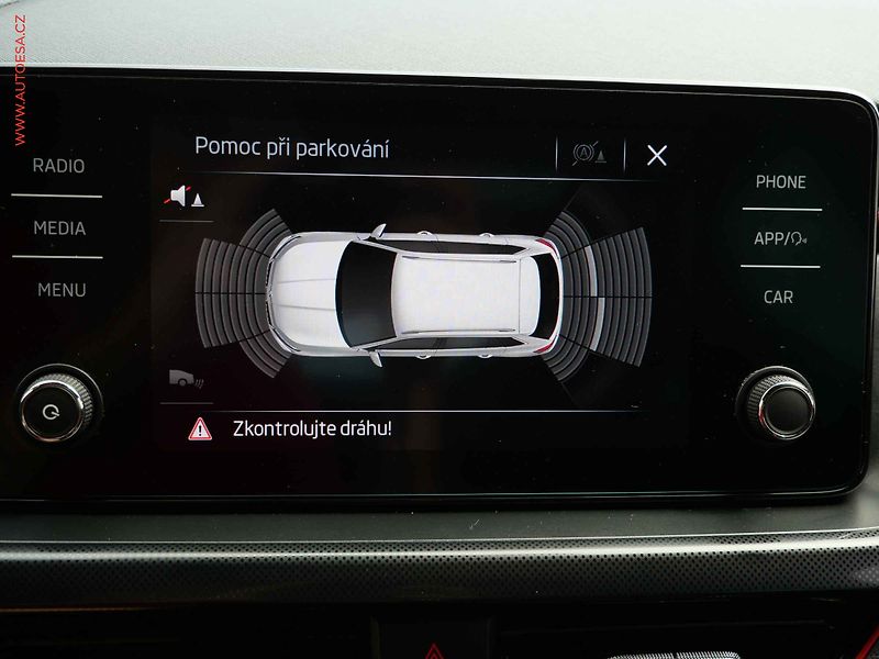 Škoda Kamiq (2021) 1.5 TSi, ČR, Monte Carlo - fotka 22 z 24