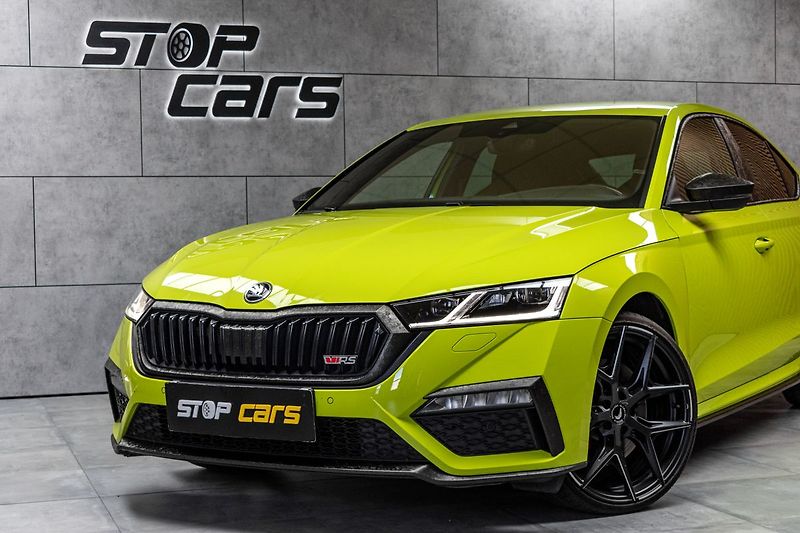Škoda Octavia RS 2.0 TSI 225kW 2xKOLA*DPH*ČR - fotka 31 z 44