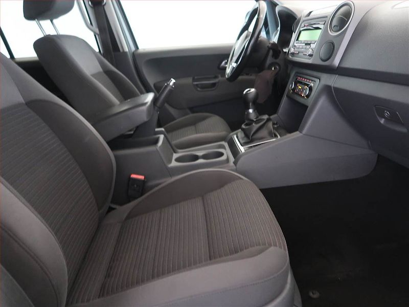 Volkswagen Amarok (2012) 2.0 BiTDI, 4X4, Tempomat - fotka 9 z 14