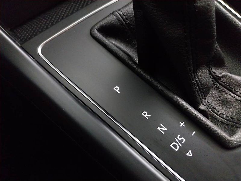 Volkswagen Touran (2018) Comfortline 2.0 TDI, Automat - fotka 16 z 17