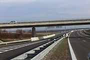 Dokončený úsek dálnice D49 od Hulína po mimoúrovňovou křižovatku u Martinic