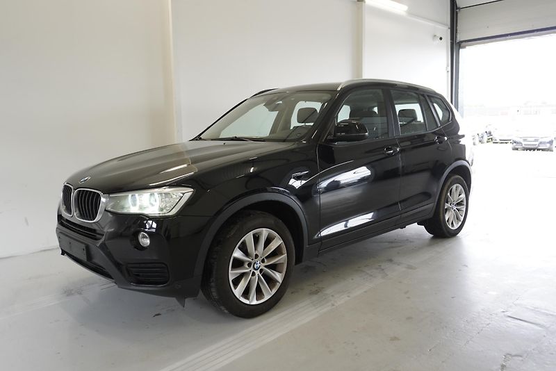 BMW X3 2.0d 110 kW SDRIVE AUTOMAT - fotka 1 z 29