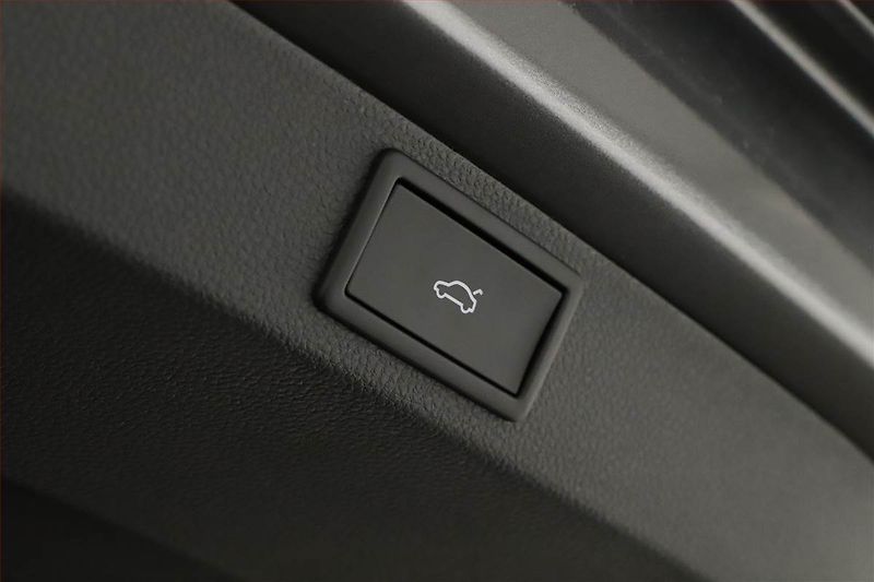 Škoda Karoq (2025) 1.5 TSI, SPORTLINE, AUTOMAT - fotka 17 z 17