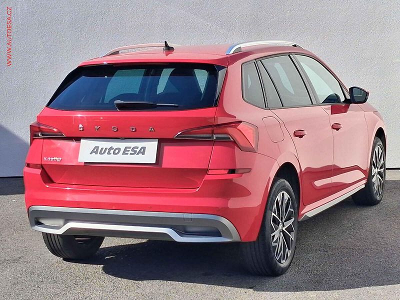 Škoda Kamiq (2020) 1.6TDi, 1.maj, Style - fotka 4 z 17