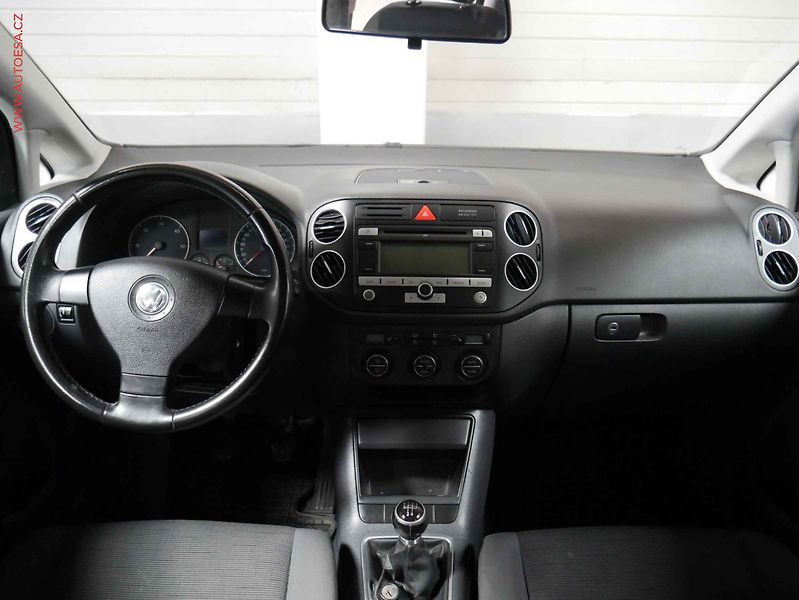 Volkswagen Golf Plus (2006) 1.9TDI, ČR, Xenon, AC - fotka 8 z 14