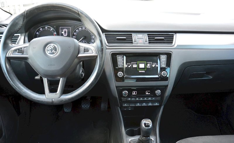 Škoda Rapid (2016) 1.2 TSI 81 KW Style PLUS - fotka 12 z 22