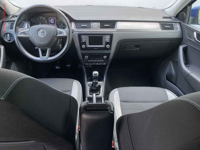 Škoda Rapid (2016) 1.2 TSi, Joy, xenon, +kola - fotka 8 z 18