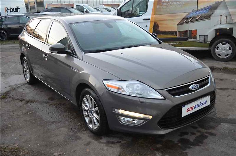 Ford Mondeo (2010) 2,0 TDCI - fotka 3 z 22