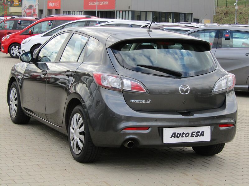 Mazda 3 (2011) 1.6 i, ČR, AAC, temp - fotka 4 z 15