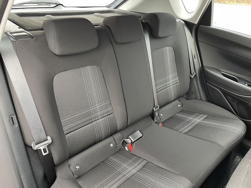 Hyundai Bayon 1,2i/62kW - Comfort Club - fotka 34 z 55