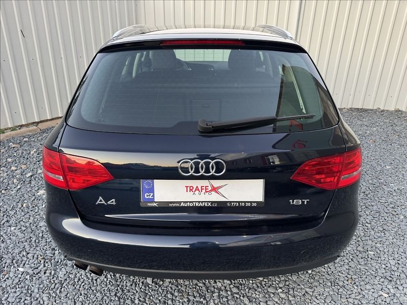 Audi A4 1,8 TFSi tažné 1.maj původ ČR - fotka 11 z 50
